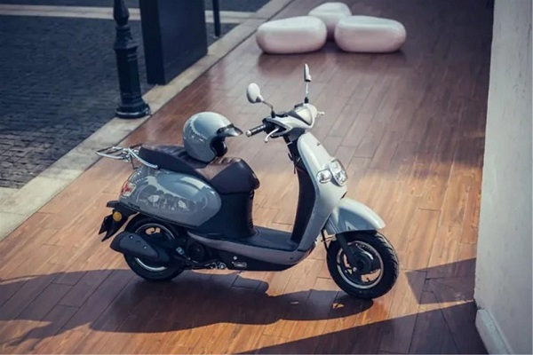 Chi tiết xe ga giá rẻ đẹp hơn cả Vision của Honda: thiết kế đáng yêu, nặng chỉ 95kg chi-tiet-xe-ga-gia-re-dep-hon-ca-vision-cua-honda-thiet-ke-dang-yeu-nang-chi-95kg